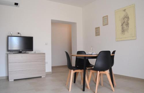 La Pietraia House | Dama Bianca