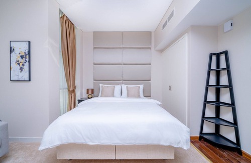 Business Bay Apartment | DAMAC Park Central | Studio