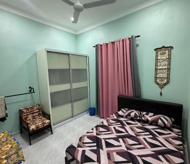 Kampung Sungai Rusa House | Damai SiRusa Homestay