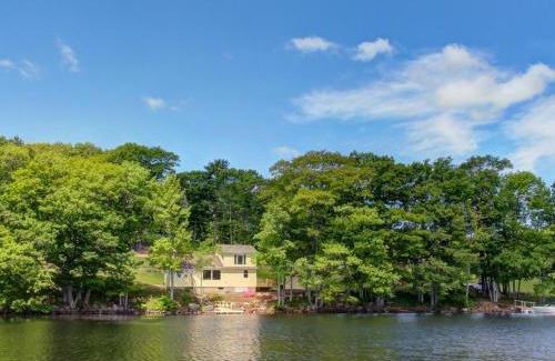Newcastle House | Damariscotta Lakefront Retreat