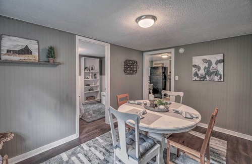 Damascus Cottage | Damascus Cottage w/Fire Pit - 1 Mi to Trails