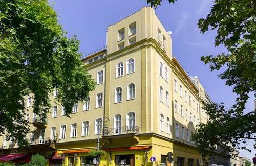 Terezvaros Apartment | Damati Kft Liszt Ferenc ter Inner City Flat