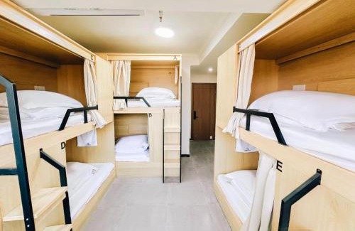 Yuzhong Hostel | Dameng Riverview International Youth Hostel