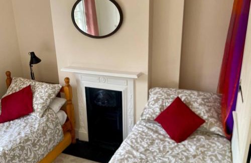 Forest Row House | Damson Cottage