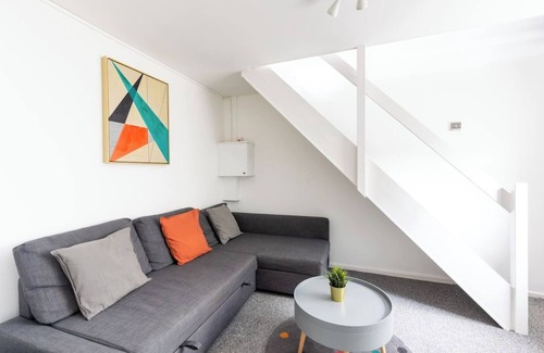 Barry Apartment | Dan Suite by Koya Homes