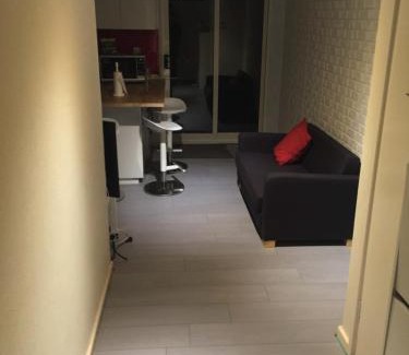 Dickson House | Dana-Private Room in a Shared House-Close to City & ANU-4
