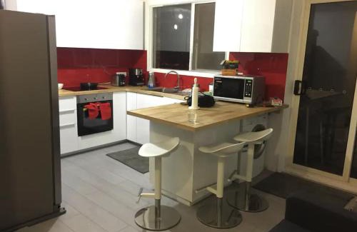 Dickson House | Dana-Private Room in a Shared House-Close to City & ANU-4
