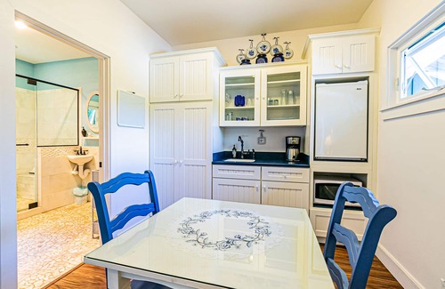 Royal Hawaiian Estates House | Dancing Bamboo Cottage - Your Cozy Getaway Near Volcanoes Nat'l Park