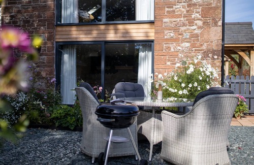 Carlisle Cottage | Dandelion Cottage with hot tub, Dalston, Carlisle, Lakes, Hadrian's Wall, Lake