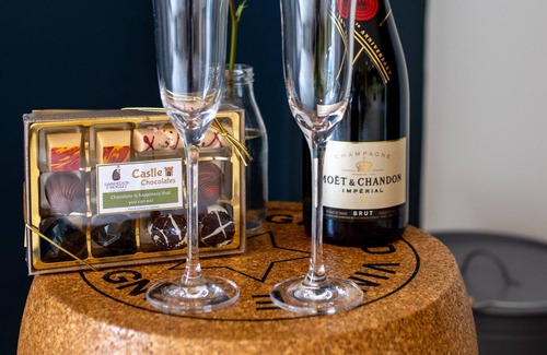 Carlisle Cottage | Dandelion Cottage with hot tub, Dalston, Carlisle, Lakes, Hadrian's Wall, Lake