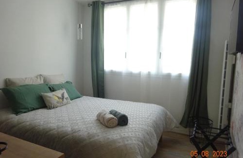 Nogent-le-Rotrou Apartment | Dandy - chambre tout confort centre-ville Nogent-le-Rotrou