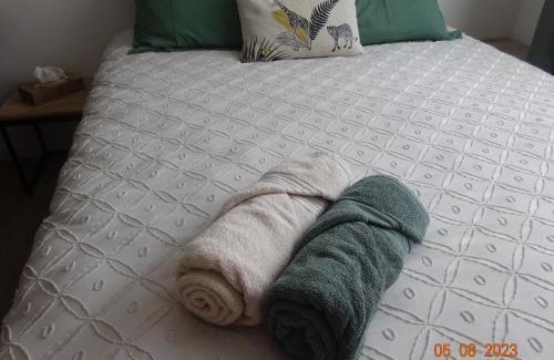 Nogent-le-Rotrou Apartment | Dandy - chambre tout confort centre-ville Nogent-le-Rotrou