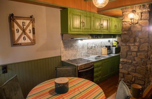 Metsovo House | Dandy Villas Metsovo-Metska-Down Town-Up to 7