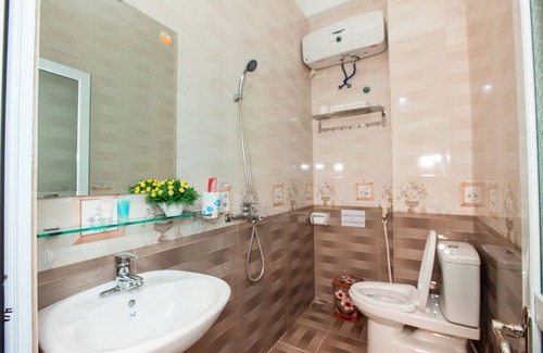 Bai Chay House | Dang Quang Guesthouse