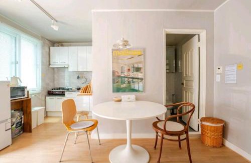 Itaewon Apartment | Dani House