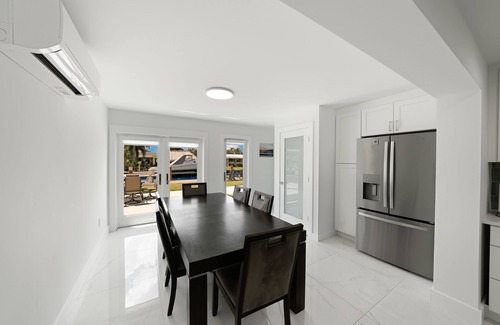 Melaleuca Gardens House | Dania Beach Unit 1 by PMI