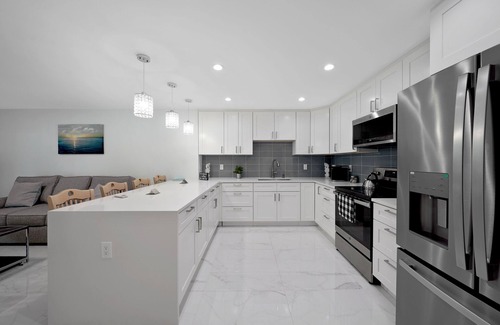 Melaleuca Gardens Apartment | Dania Beach Unit 2 in Dania Beach