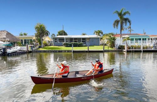 Melaleuca Gardens House | Dania Beach Waterfront,near Hollywood & Fll