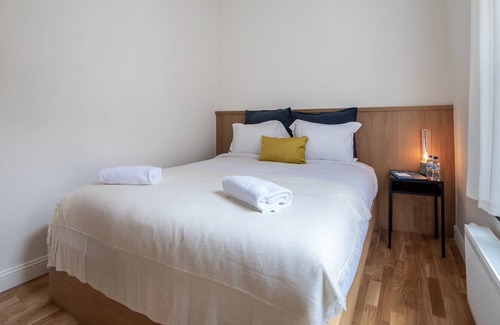 Dansaert Apartment | Dansaert IV - Studio Apartment, Sleeps 2