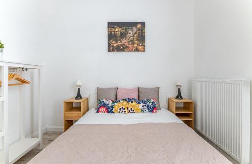 Ujlipotvaros Apartment | DanubeGreen bright two bedroom apartment near Margaret Island