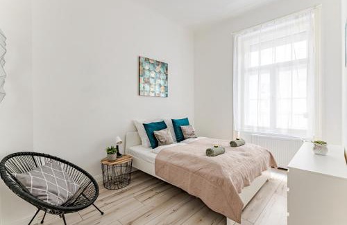 Ujlipotvaros Apartment | DanubeGreen bright two bedroom apartment near Margaret Island