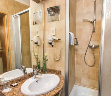 Inner City Budapest Hotel | Danubius Hotel Erzsébet City Center