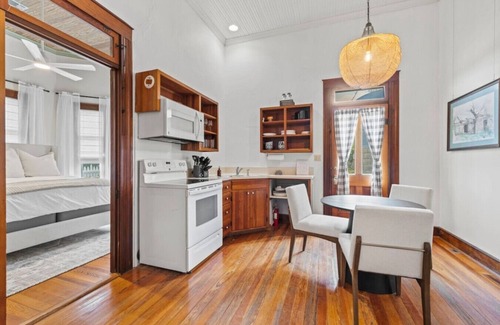 Fredericksburg House | Danz Haus | Historic Home | Baron's Creek