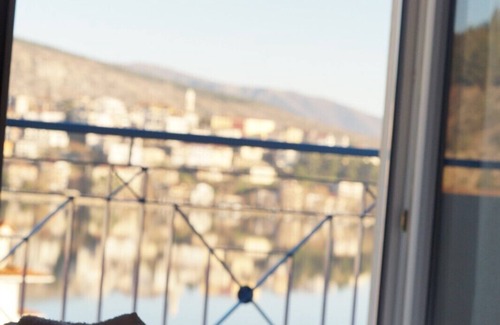 Kastoria Apartment | Daphne Luxury Apartment