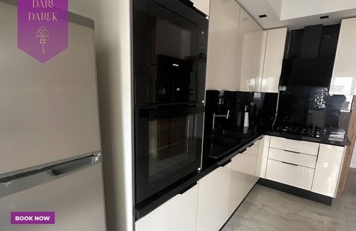 Ain Zaghouan Apartment | Daphne's Flat with pool and gym