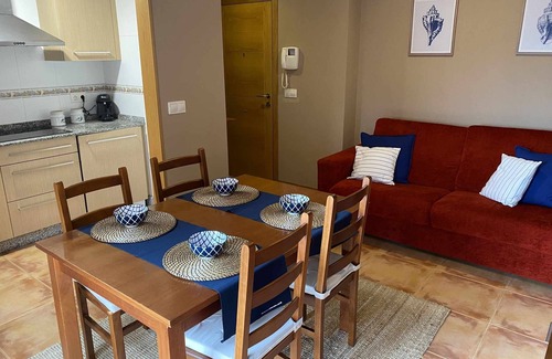 O Grove Apartment | DAPONTE APARTMENT. Very close to the bridge of La Toja