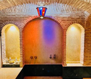 Bab Taghzout House | Dar Al-Famila Hamam & Spa