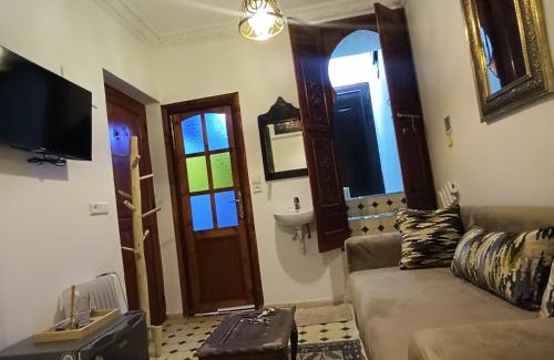 Oulad Khallouf House | Dar Bellaji l Bed & Breakfast in Medina l Rooftop Koutoubia
