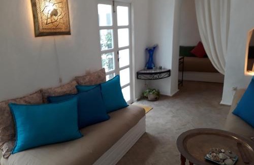 Medina House | Dar es Salam-Baja