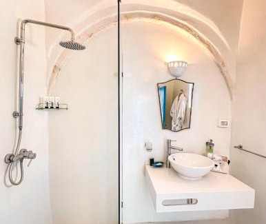 Erriadh House | Dar Fen Luxery House