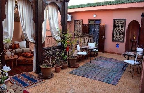 Zaouia Sidi Rhalem House | Dar LEULEU