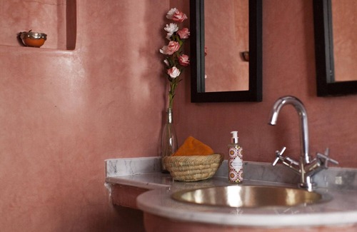 Medina House | Dar Sohane: Suite ORANGERAIE 28m2 B & B in Medina
