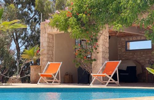 Ounagha Villa | Dar Volubilis spacieuse villa avec piscine, 5 chambres vue sur forêt