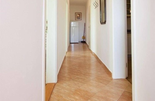 Monterol Apartment | DARA house with apartments /Dara3 APARTMENT