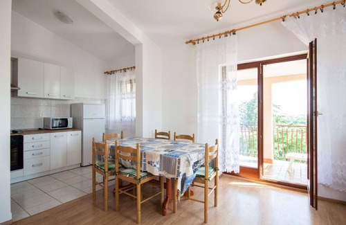 Monterol Apartment | DARA house with apartments /Dara4 APARTMENT