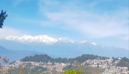 North Point Hotel | Darjeeling Homes The Glory