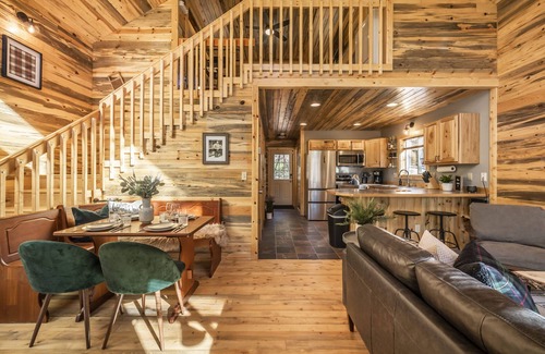 Florissant Cabin | Dark Sky Views - Firepit - Sauna - Grill - Fishing