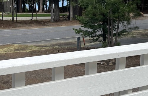 Lake Almanor West House | Darling 2-bedroom house on golf course at Lake Almanor West