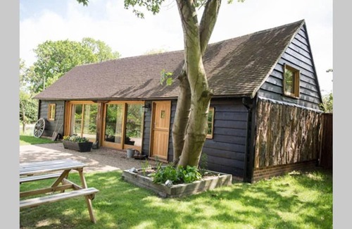 Ashford House | Darling Buds of May Farm - Cart Lodge