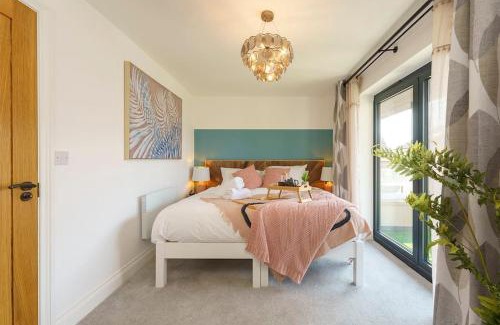 Staple Hill Apartment | Darlington - 2 Bedroom Luxury Apartment by Mint Stays