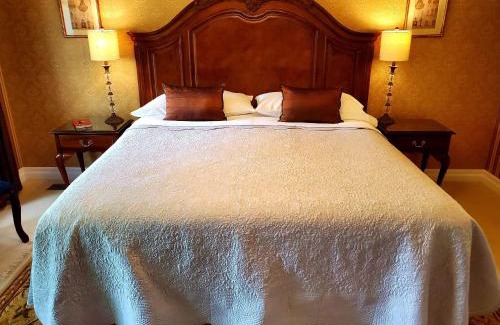 Historic Old Town Bed & Breakfast | Darlington House Bed and Breakfast