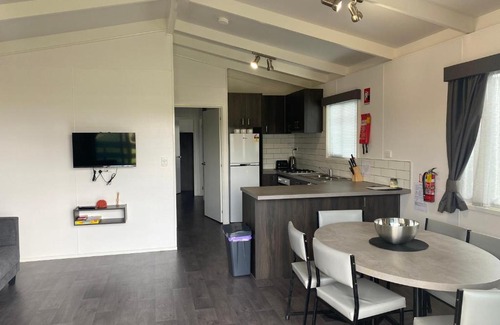 Darlington Point Apartment | Darlington Point Accommodation Village