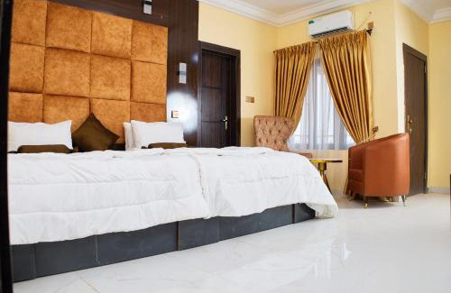 Akure Hotel | Darminah Hotel