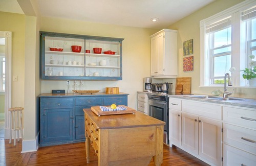 Darnley Cottage | Darnley Farmhouse Retreat