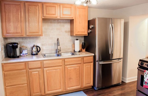Owatonna House | Dartt's Park Garden View - 1 Bedroom