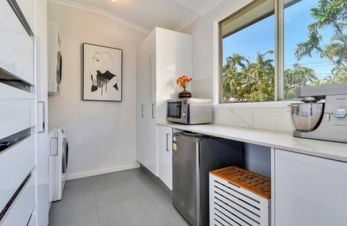 Parap House | Darwin dream house steps away from Parap markets